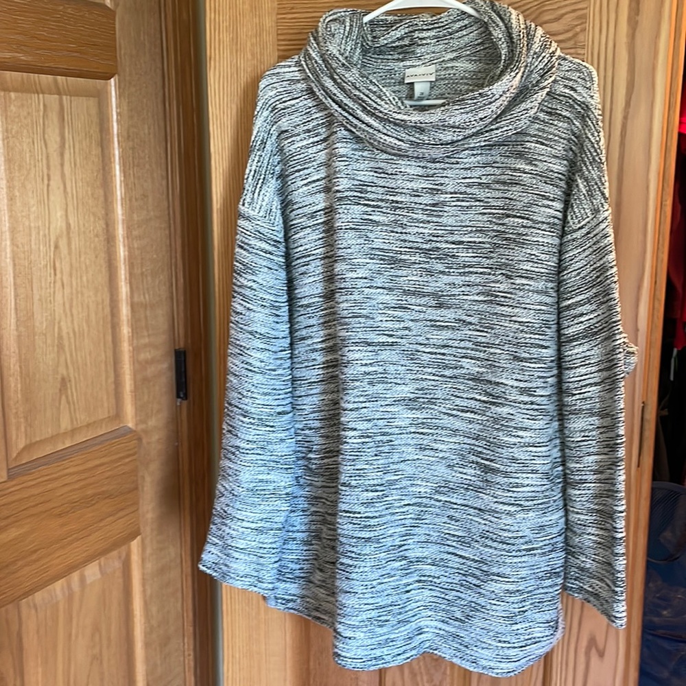 Black and White Tunic Sweater
